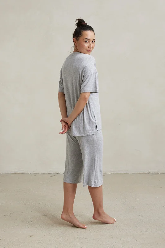 Oversized Tee + Capri Pant Cozy Full-Length Pants