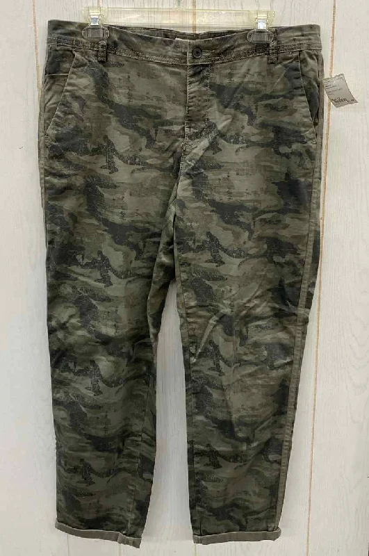 Maurices Olive Womens Size 12 Pants Cozy Knit Pants