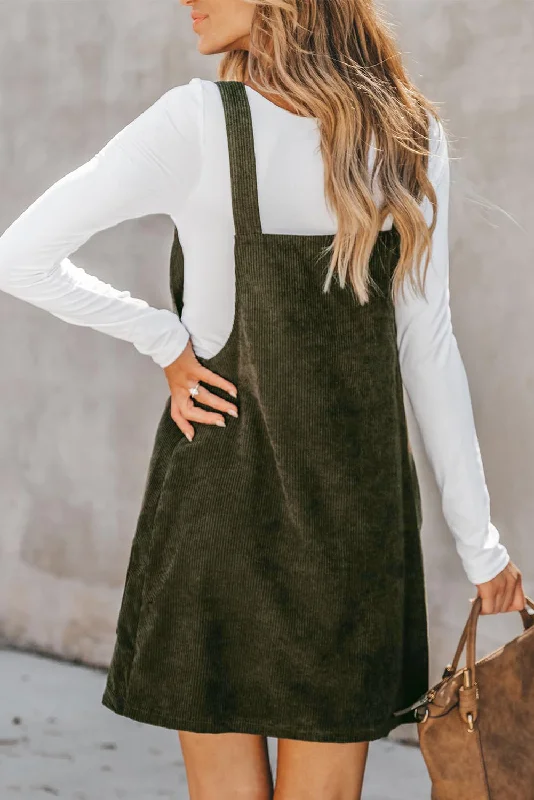 The Perfect Corduroy Dress: Effortless Chic