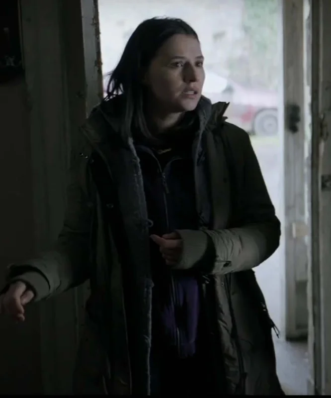 The Winter Lake (2021) Elaine Jacket Plaid T-Shirt Polka Dot Checkered