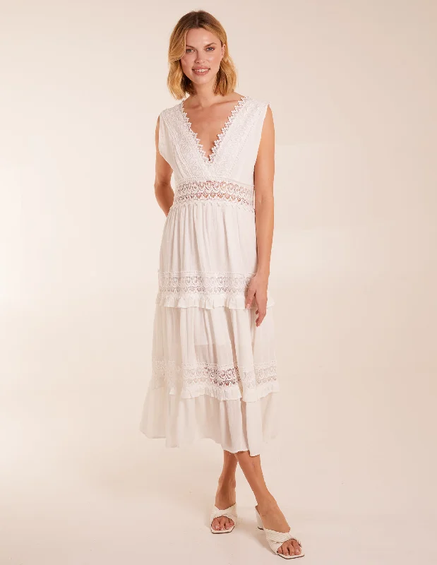 Angel Sleeve Tiered Maxi Dress Classic Solid Maxi Dress
