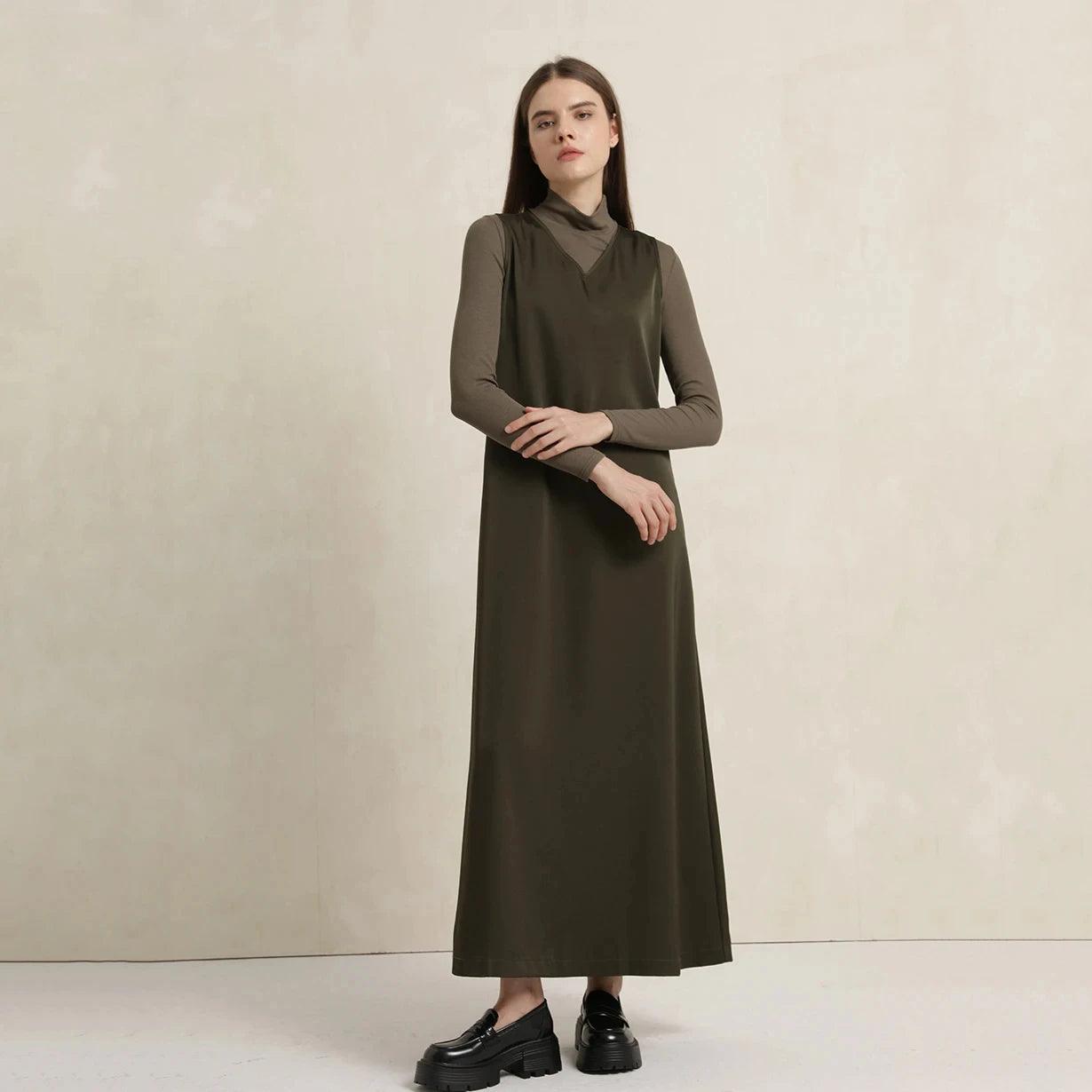 Satin Maxi Dress: Silk Blend Elegance with V-Neckline Casual Maxi Dress with Pockets Satin Maxi Dress: Silk Blend Elegance with V-Neckline Casual Maxi Dress with Pockets