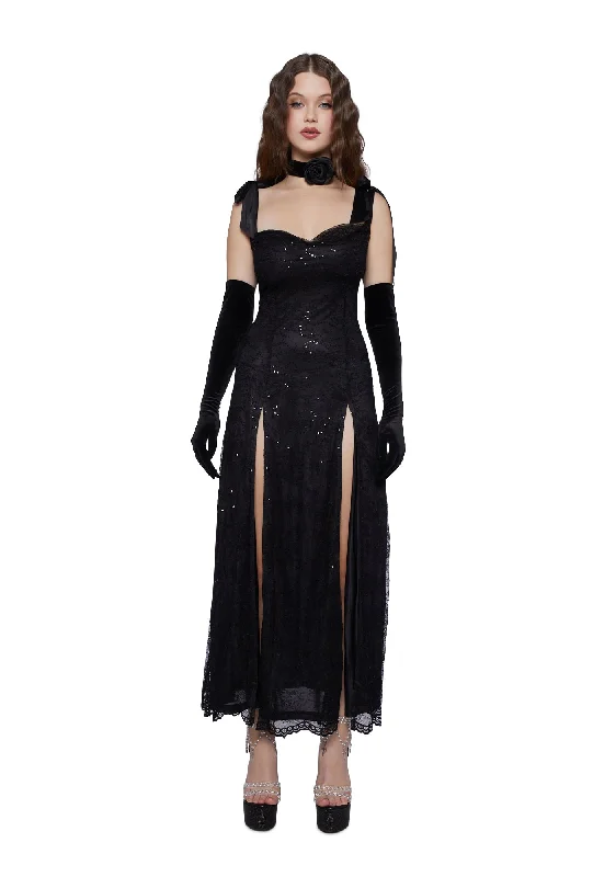 High Rise Allure Maxi Dress - Black Classic V-Neck Maxi Dress