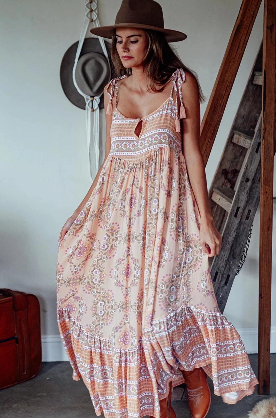 WANDER FREE MAXI DRESS PEACH Elegant Lace Maxi Dress