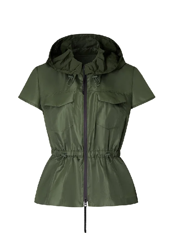 Giselle Water and Wind-resistant Short-Sleeve Trucker Jacket Snapped Jacket Toggled Jacket Drawstring Jacket
