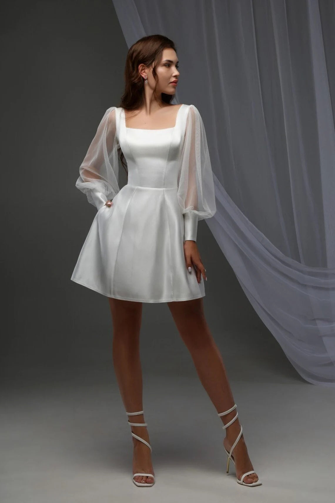 Square Neckline Bridal Mini Dress With Organza Long Sleeves Fashionable Lace-Trim Mini Dress