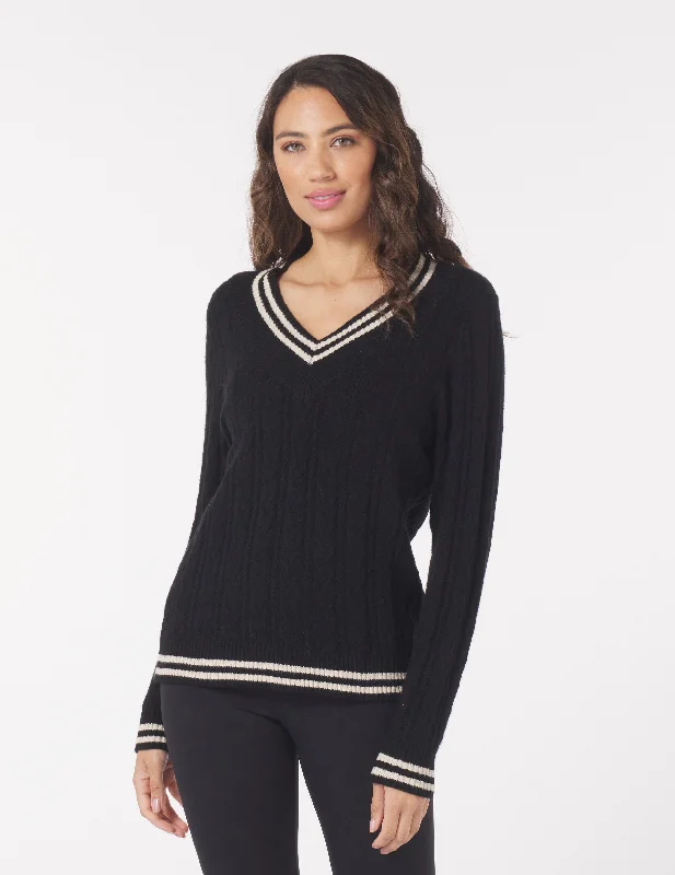 Hanalei Cable Knit Sweater: Black/Oatmilk Oversized Loose Flowy