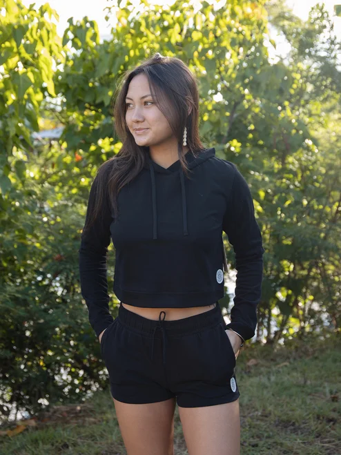 HIC GABY PULLOVER CROPPED HOODIE - BLACK Hoodie with Half-Zip Sporty Casual