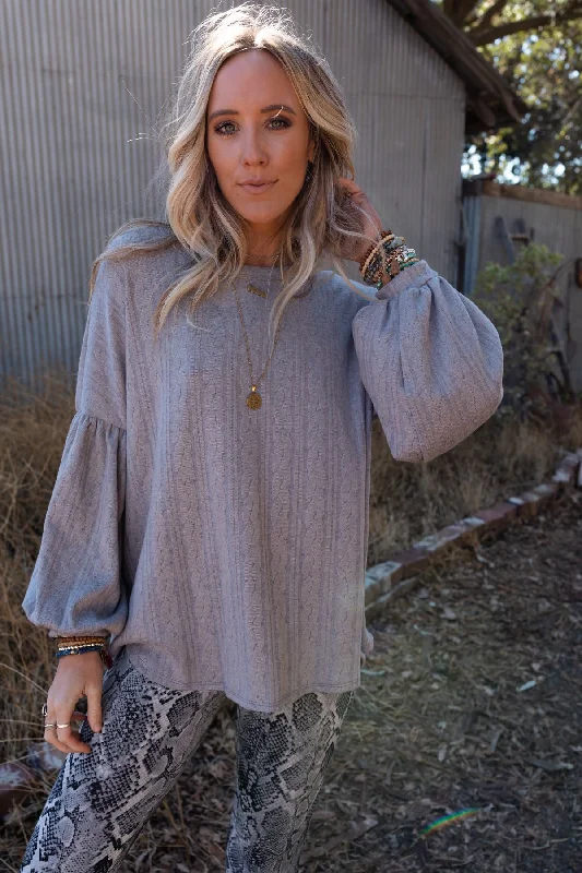 The Nest Sweet Heart Balloon Sleeve Knit Sweater - Gray Faux Fur Fabric Real Fur Fabric Shearling Fabric The Nest Sweet Heart Balloon Sleeve Knit Sweater - Gray Faux Fur Fabric Real Fur Fabric Shearling Fabric