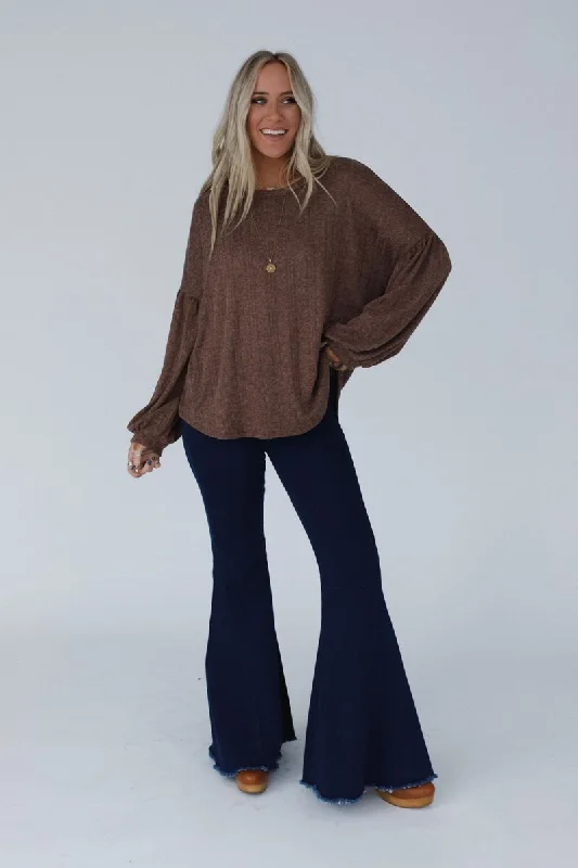 The Nest Sweet Heart Balloon Sleeve Knit Sweater - Mocha Boxy Sweater Fitted Sweater A-Line The Nest Sweet Heart Balloon Sleeve Knit Sweater - Mocha Boxy Sweater Fitted Sweater A-Line