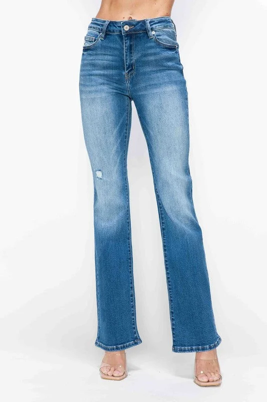 bytos Full Size Distressed High Rise Jeans with Pockets Casual Light Wash Jeans