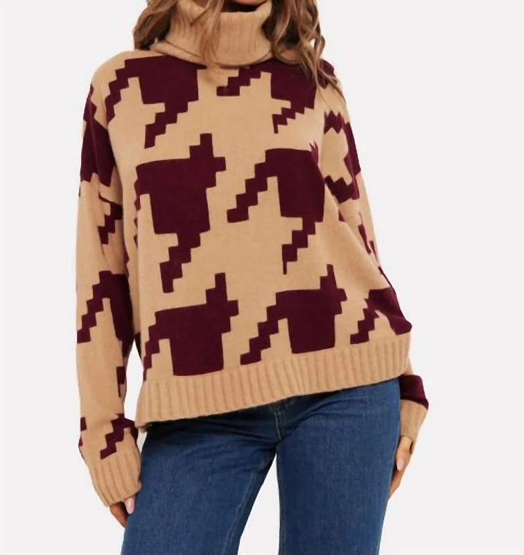 Hayley Houndstooth Cashmere Roll Neck Sweater In Camel Velvet Chenille Corduroy