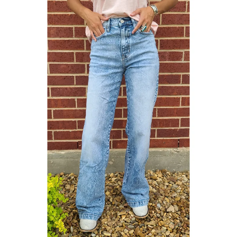 KanCan Sorena Ultra High Rise 90's Flare Jeans Trendy Button-Up High-Waist Jeans