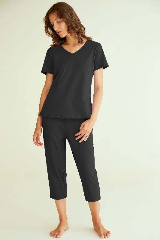 Women's Cotton Pajamas Set Tops and Capri Pants Sleepwear Comfortable Jogger Trousers Women's Cotton Pajamas Set Tops and Capri Pants Sleepwear Comfortable Jogger Trousers