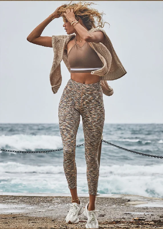 NIKA REVERSIBLE 25IN MIDI PANT Lightweight Jogger Pants